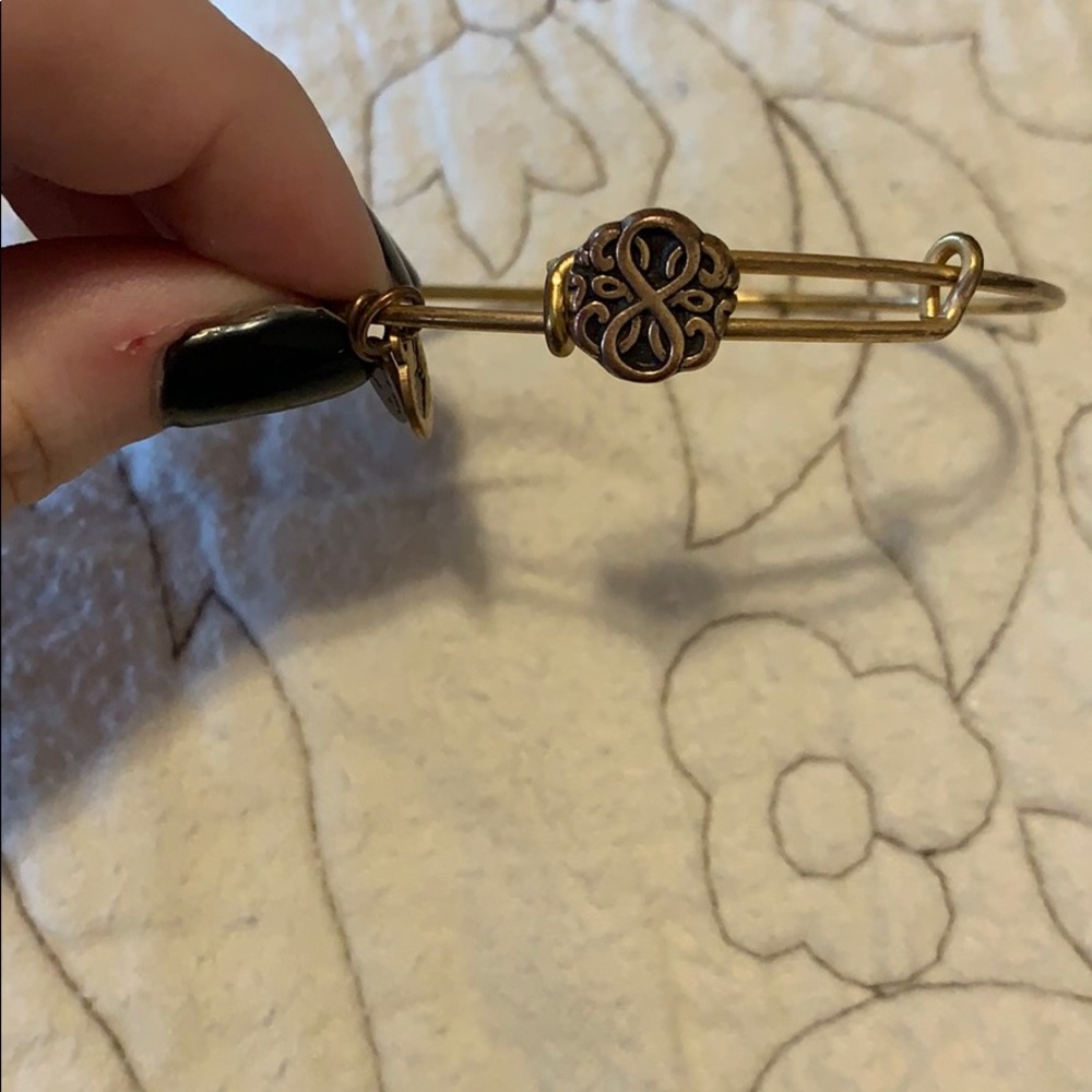 alex and ani